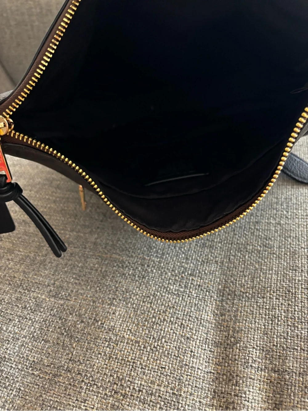 Coach Ellie File Bag in Signature Canvas Like New